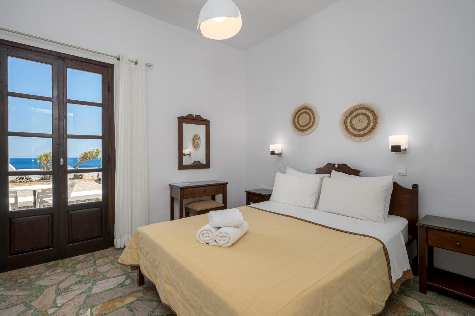 Agia Irini Hotell Imerovígli Eksteriør bilde